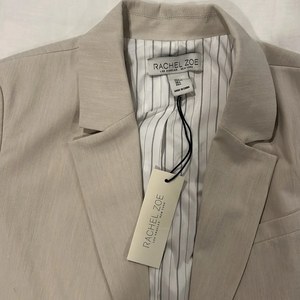 Cropped blazer (SOLD) - Picture 2 of 11